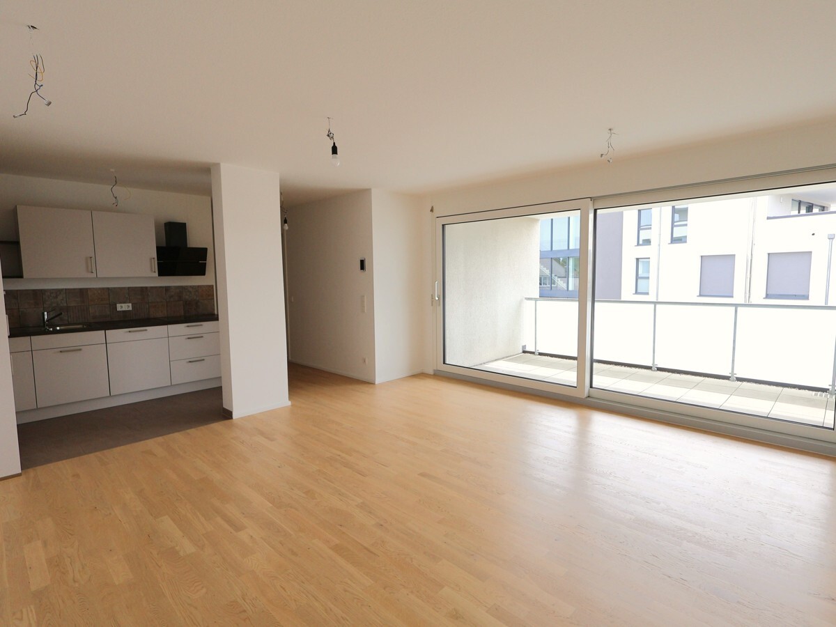 Wohn-/Essbereich und Küche